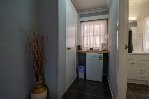 Gundagai Motel - Hotel Accommodation 2