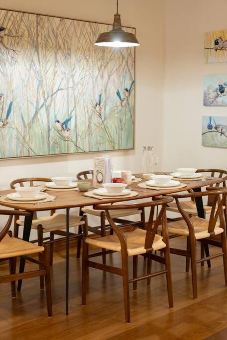 House Of Fairy Wren -Charming Queenslander Cottage Mins Drive To Brisbane CBD And Gabba Stadium! - Hotel Accommodation 3
