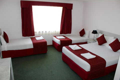 Hume Villa Motor Inn - Hotel Accommodation 2