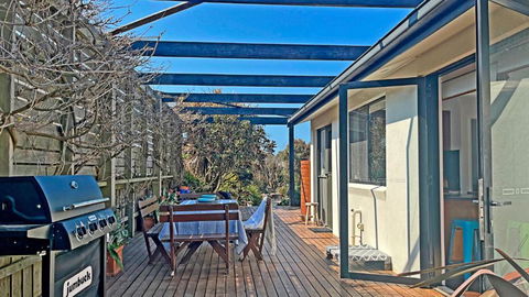 Infinity At Surf Beach - Hotel Accommodation 1