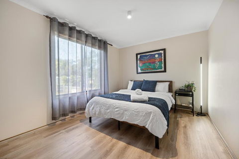 INVERLOCH Beach House - Hotel Accommodation 3