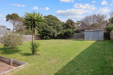 Irvine Retreat - Hotel Accommodation 1