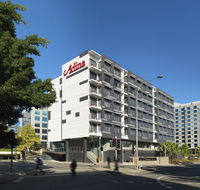 Adina Apartment Hotel Sydney Airport - Hotel Accommodation