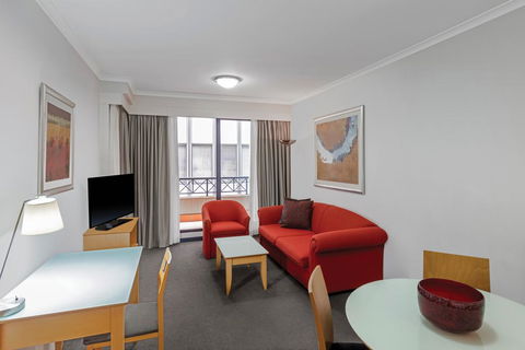 Adina Serviced Apartments Sydney Martin Place - Hotel Accommodation 3
