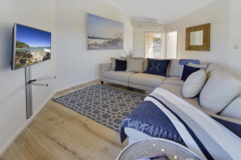 Advance Place - Hotel Accommodation 2