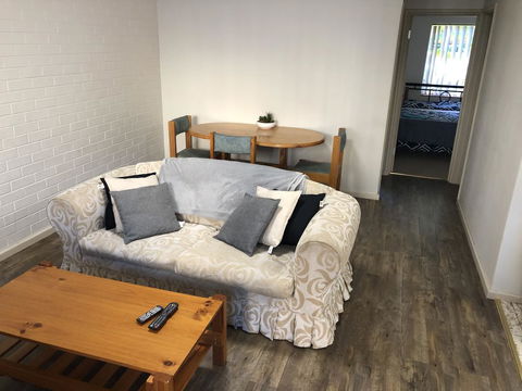 Affordable Comfortable Inglewood Apartment+Pool - Hotel Accommodation 2