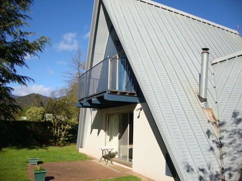 Ageri Holiday House - Hotel Accommodation 3