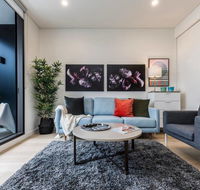 Air Conditioned One Bedroom with Pool Close To CBD - Hotel Accommodation