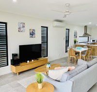AIRLIE BEACH Delight. Hop skip jump to everything - Hotel Accommodation