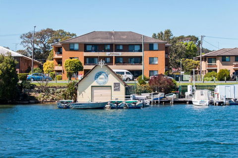 Akuna, Unit 8, 112-116 Little Street - Hotel Accommodation 0