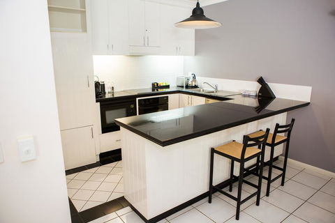 Alamanda - Suite 46 - Hotel Accommodation 2