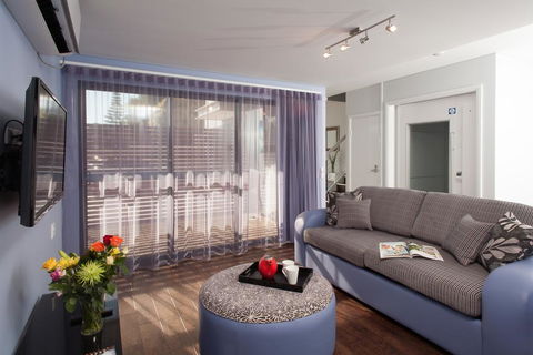 Albany Waves - Hotel Accommodation 3