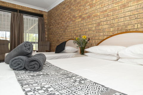 Albert Park Motor Inn - Hotel Accommodation 3