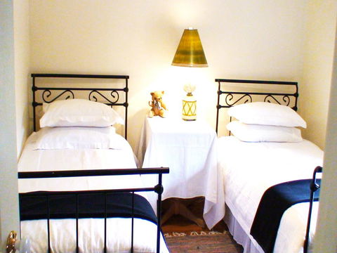 Albury Cottages - Hotel Accommodation 1