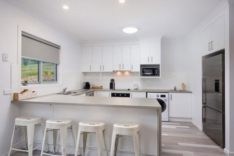 Albury Yalandra Apartment 2 - Hotel Accommodation 1