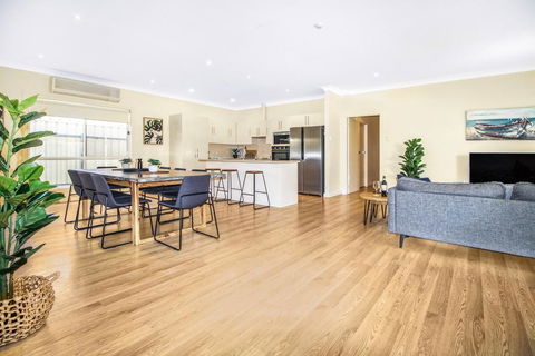 Aldinga Beach Experience - Hotel Accommodation 0