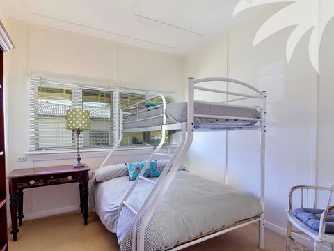 Aleda House - Hotel Accommodation 1