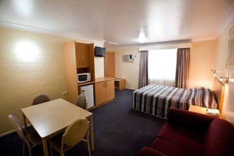 All Seasons Motor Lodge - Hotel Accommodation 3