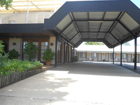 All Seasons Motor Lodge - Hotel Accommodation 0