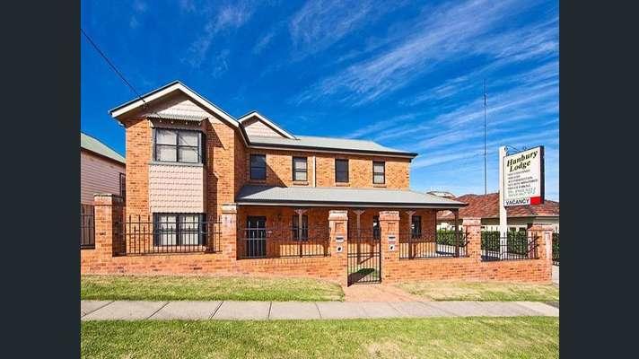 Mayfield NSW Hotel Accommodation