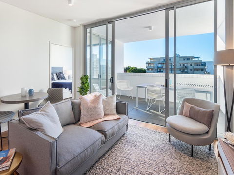 Amari Five Zero Three - Hotel Accommodation 0