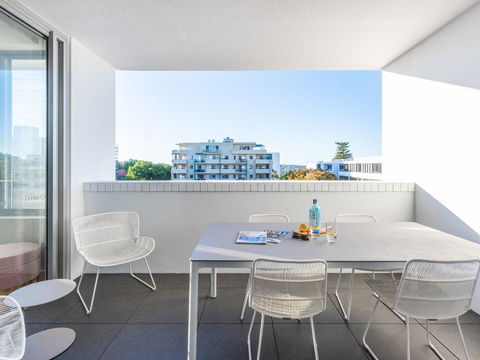 Amari Five Zero Three - Hotel Accommodation 2