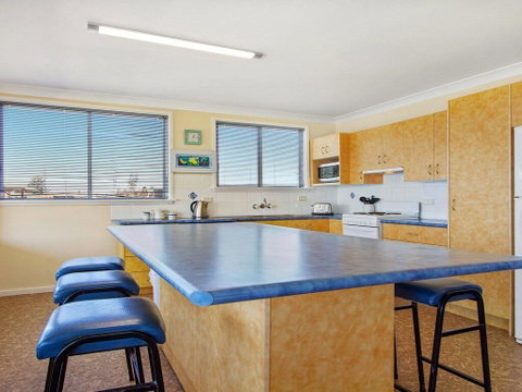 Amazing Aspects - Perched Above Tilbury Cove - Hotel Accommodation 2