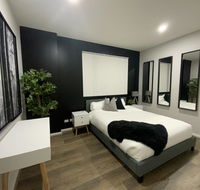 Amazing New Apartment Penrith Prime location - Hotel Accommodation