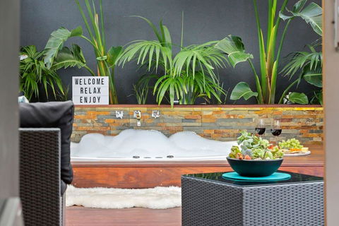 AMORE A Tranquil Retreat With Couples Spa - Hotel Accommodation 0