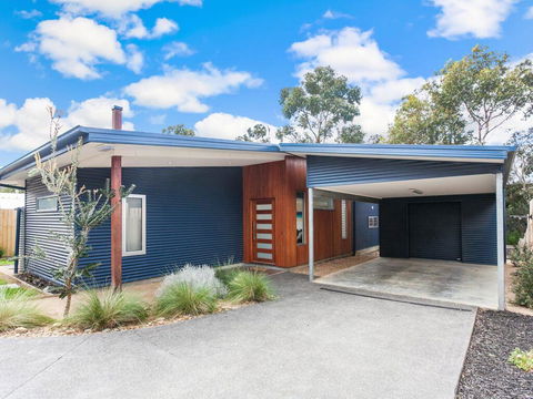 ANGLE BY THE SEA - Anglesea - Hotel Accommodation 0