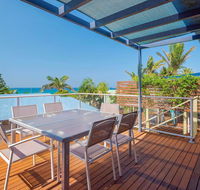Angourie Blue 4 - close to surfing beaches and national park - Hotel Accommodation