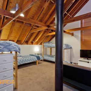 Aosta - Hotel Accommodation 2