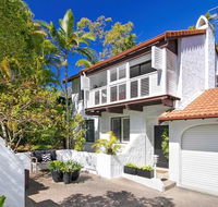 Apartment 1 - 20 Viewland Drive - Hotel Accommodation