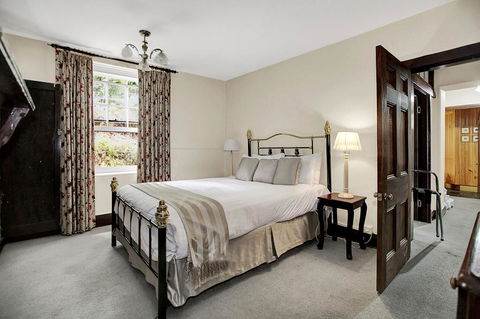 Apartments At York Mansions - Hotel Accommodation 1