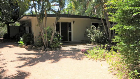 Apjohn House - Hotel Accommodation 0