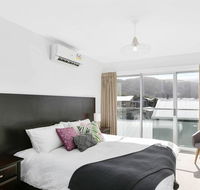 APOLLO 13 STUDIO - free wifi opposite beach - Hotel Accommodation