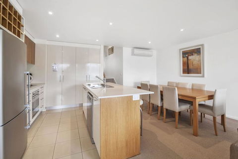 APOLLO BLUE 6 - Modern Waterfront Apartment - Hotel Accommodation 3