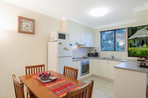 Apollo Unit 8 - Hotel Accommodation 3