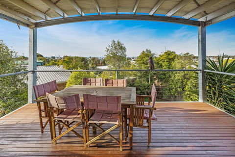Aqua Vista - A Stroll To Paynesville Forshore - Hotel Accommodation 2