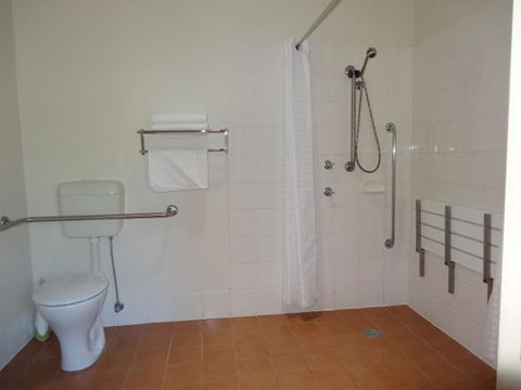 Arabella Garden Inn - Hotel Accommodation 0