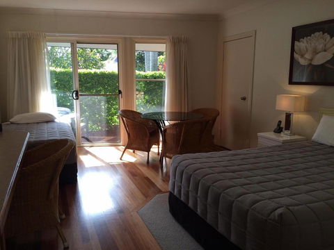 Arabella Garden Inn - Hotel Accommodation 1