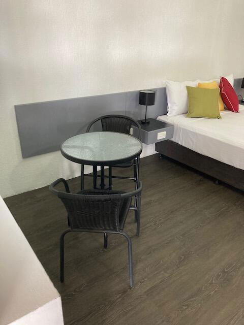 Archer Park Motel - Hotel Accommodation 3