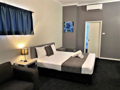 Archer Park Motel - Hotel Accommodation 0