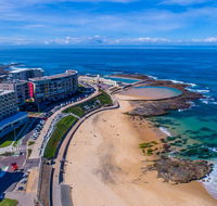 Arena On The Beach - Hotel Accommodation