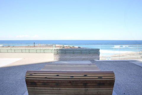 Arena On The Beach - Hotel Accommodation 3