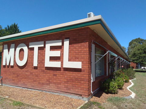 Armidale Rose Villa Motel - Hotel Accommodation 2