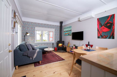 Artisan Retreat - Hotel Accommodation 1