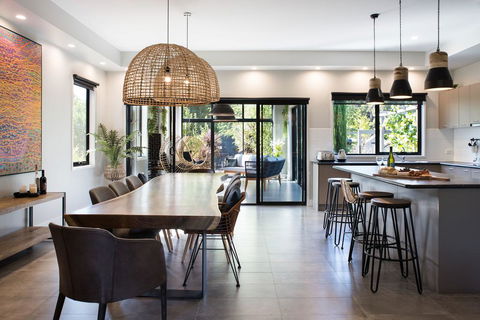 Arya - Hotel Accommodation 0