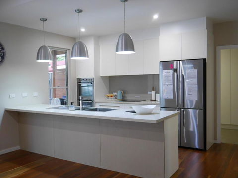 Luxury Home In Yowie Bay - Hotel Accommodation 2