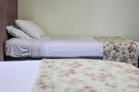 Maynestay Motel - Hotel Accommodation 2